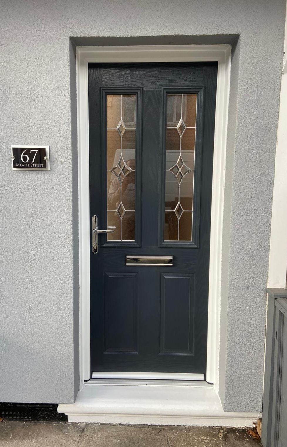 Grey composite door with diamond lead glass